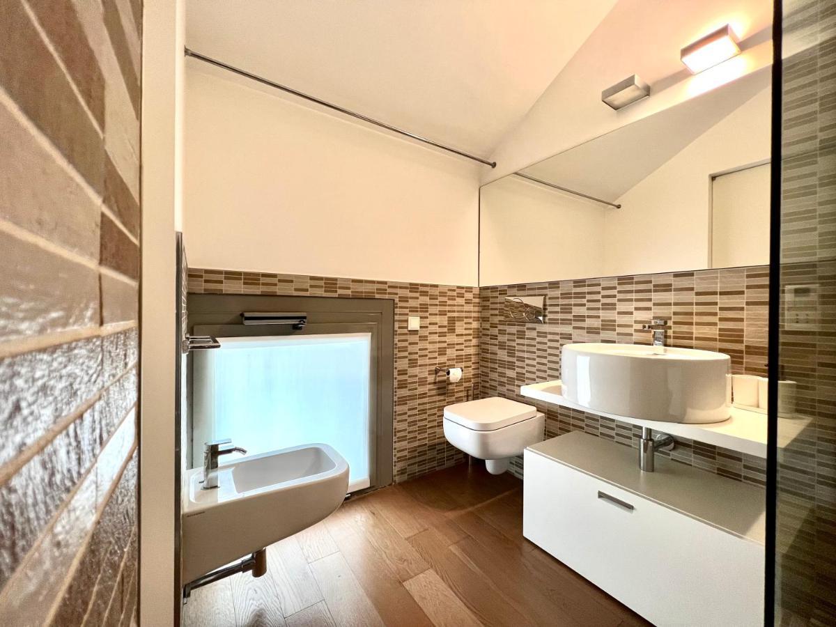 Modern Loft Apartamento Milão Exterior foto